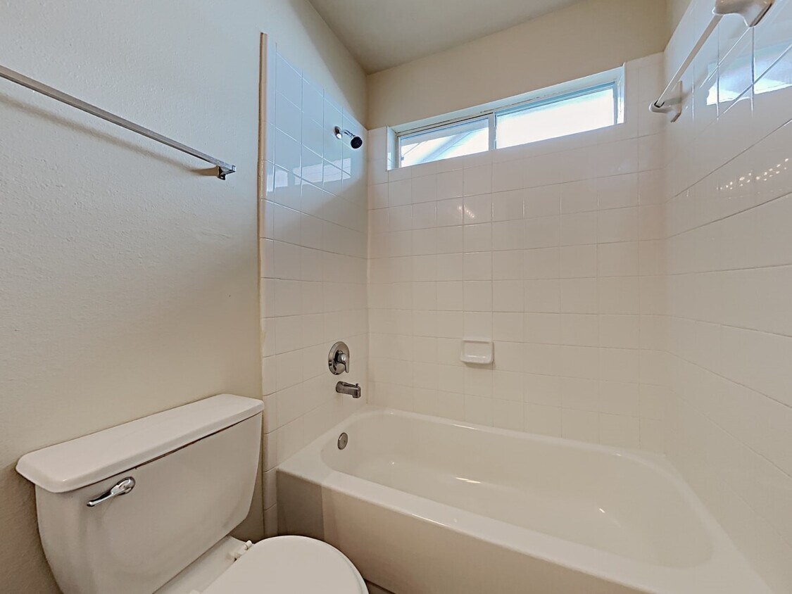 Foto del edificio - 1014 Redcrest Springs Ct