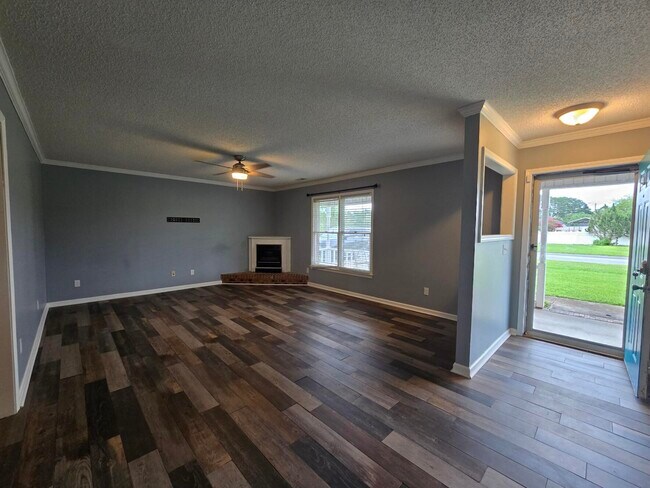 Foto del edificio - 2660 Nicholson Dr