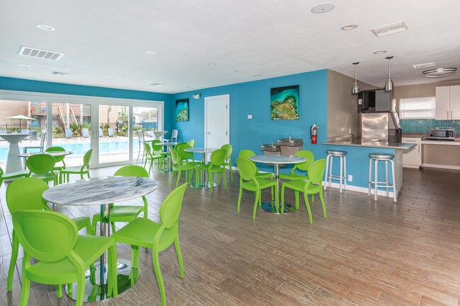 The Place at Alafaya Apartments Orlando, FL