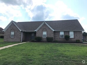 Building Photo - 338 Beverly Dr