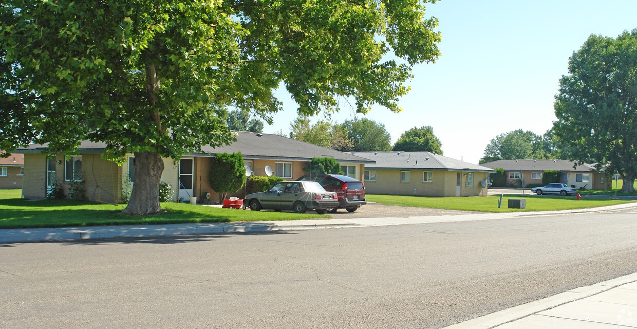 Chula Vista Apartments in Wilder, ID