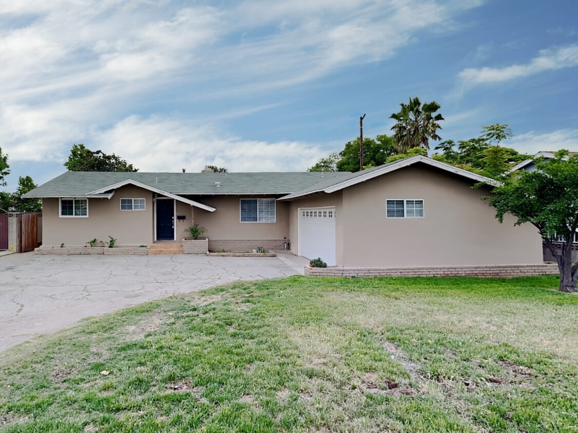 Foto principal - 1259 W Vesta St