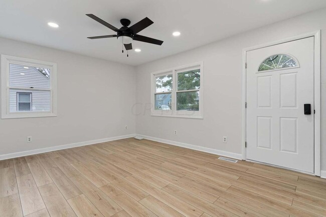 Building Photo - 340 Buena Vista Ave