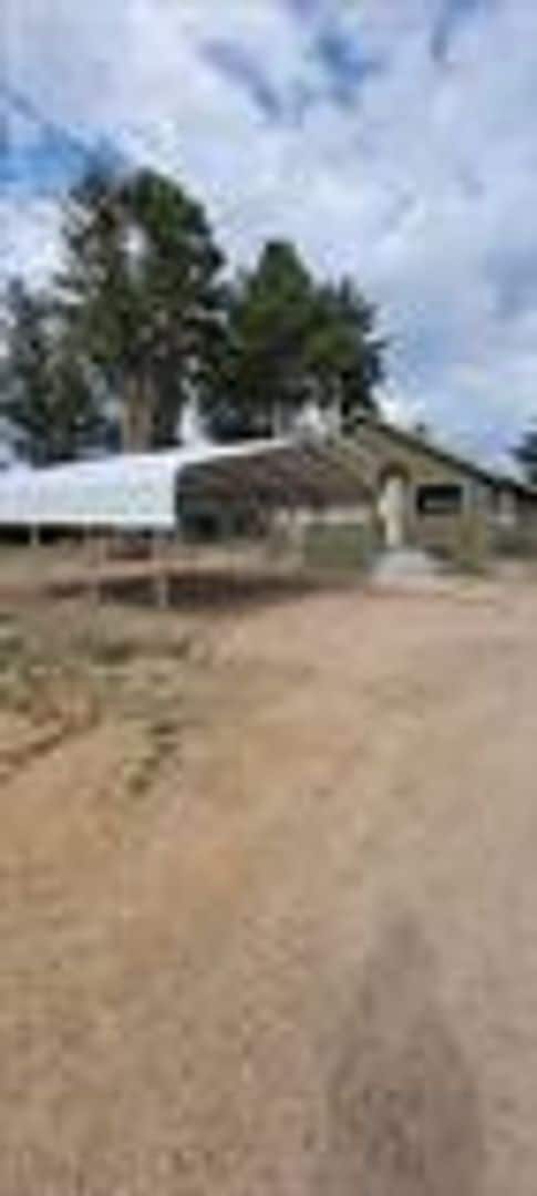 Building Photo - 3220 47th Ave