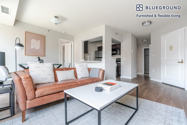 Foto del edificio - 2140 L St NW