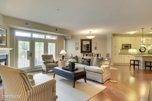 Foto del edificio - 2 br, 2 bath Condo - 5275 Grandview Sq