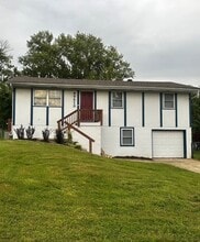 Building Photo - 1513 Mc Clellan Dr