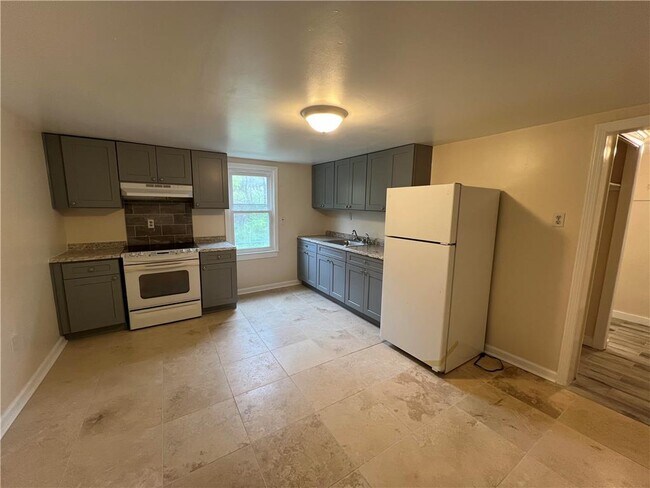 Building Photo - 267 Monocacy Dr