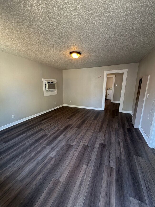 Foto del edificio - 1404-1406 E Fountain Way