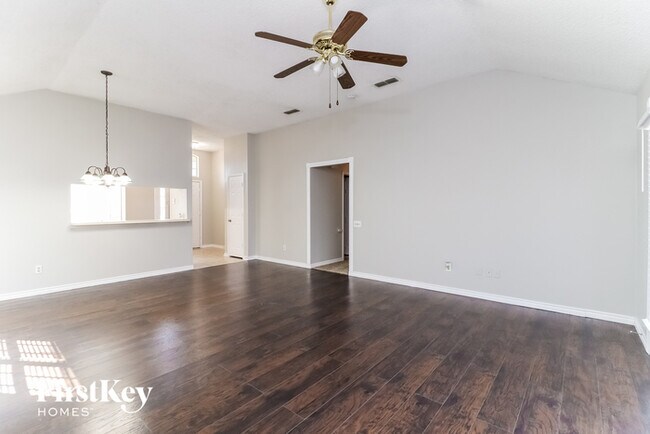 Foto del edificio - 2604 Country Creek Ln