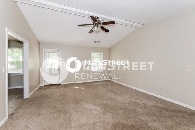 Foto del edificio - 3 Bedroom Pet-Friendly Home in Covington, ...