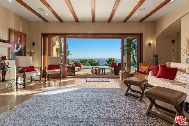 Foto del edificio - 1740 Carla Ridge