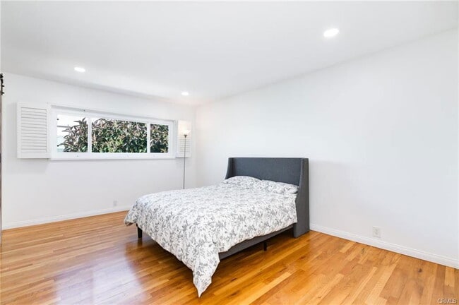 Foto del edificio - 3200 S Sepulveda Blvd