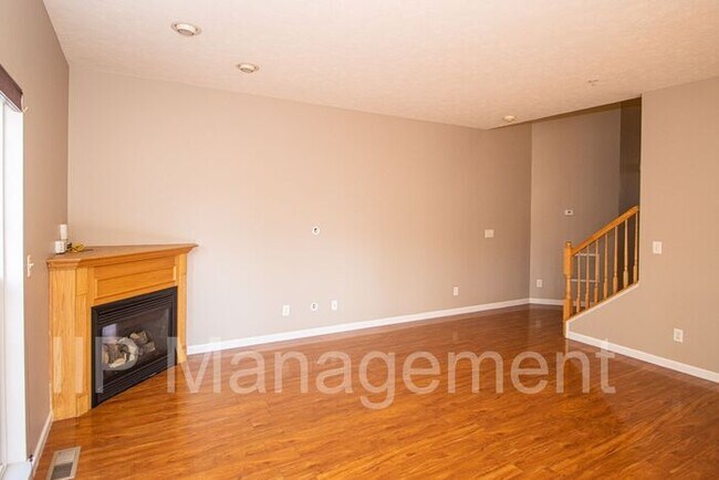 Foto del edificio - Beautiful Townhome in the Heart of Willoug...