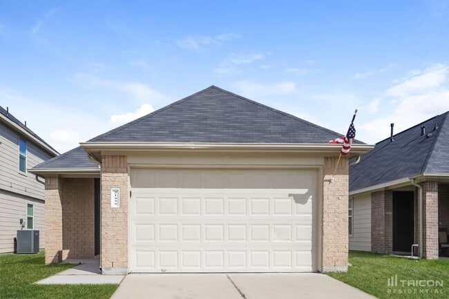 Foto del edificio - 21434 Jamals Way