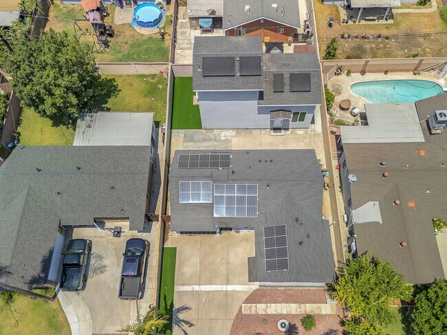 Foto del edificio - 1115 Broadmoor Ave