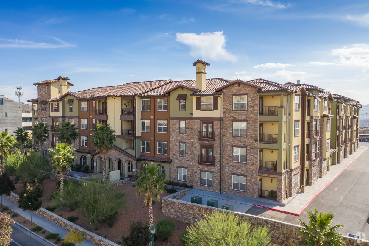 Primary Photo - The View at Montecillo Apartments