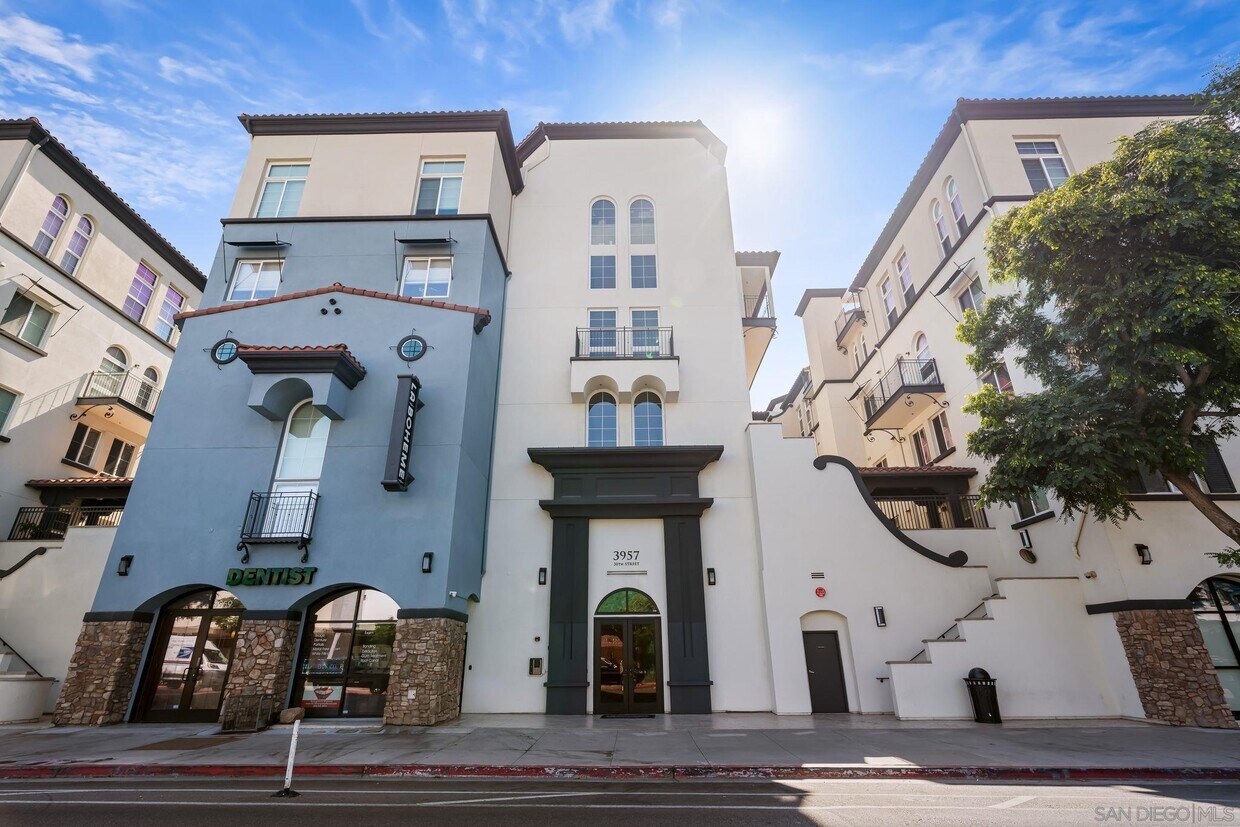 Foto principal - 3957 30th St