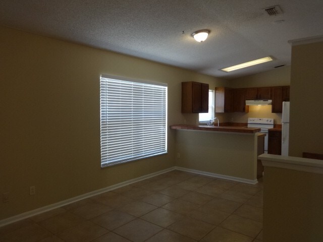 Foto del edificio - 2824 Ripton Court