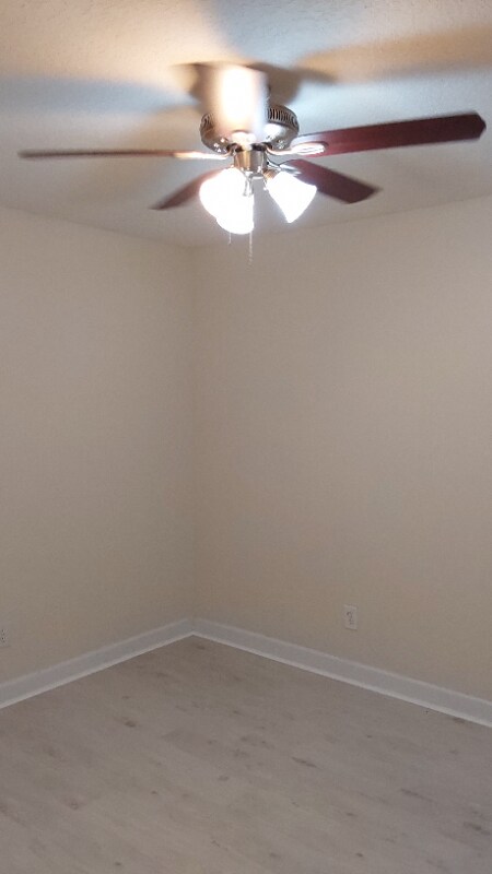 Foto del edificio - 6650 Grapeland Trail