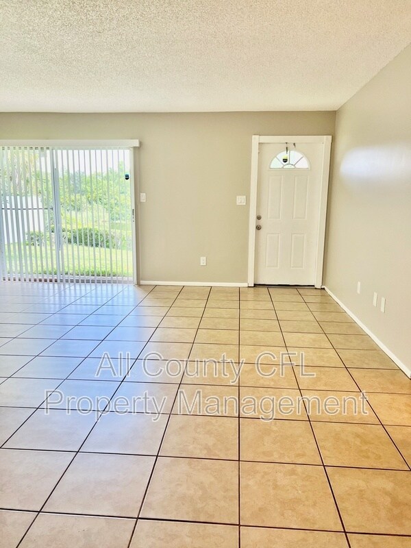 Foto del edificio - 4643 Ring Neck Rd