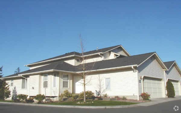 Building Photo - Freeport Bay Townhomes