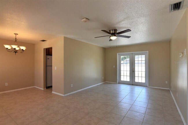 Building Photo - 540 El Dorado Way