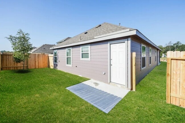 Foto del edificio - 2843 Briggs Dr