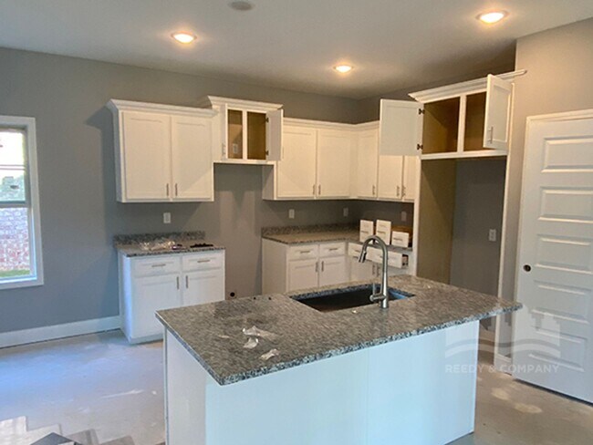 Foto del edificio - 10007 Messana St