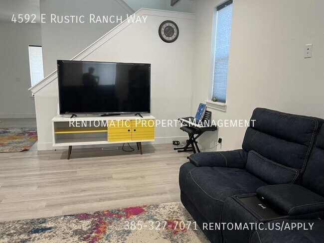 Foto del edificio - 4592 Rustic Ranch Way