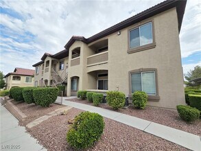 Building Photo - 3544 Desert Cliff St