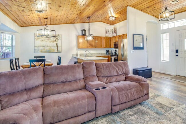 Foto del edificio - 311 S 16th St