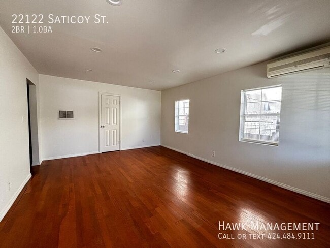 Building Photo - 22122 Saticoy St