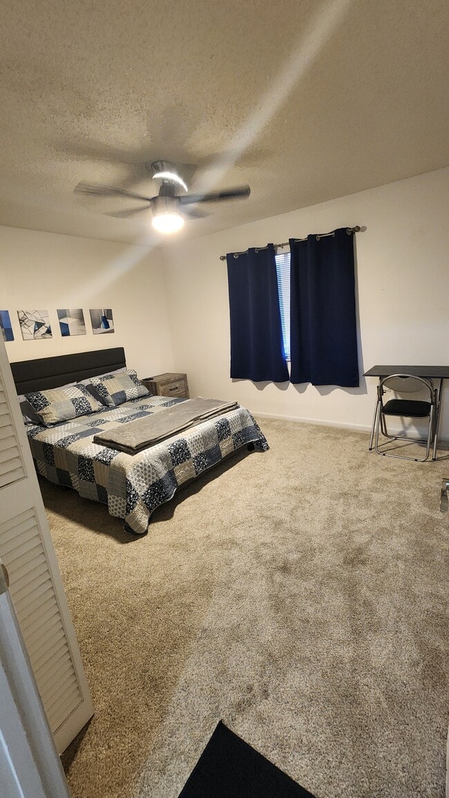 Building Photo - 881 SW General Patton Ter