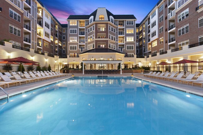 The Vanderbilt Apartments - Westbury, NY | Apartments.com