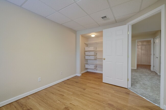 Building Photo - 6571 Shannon Trl