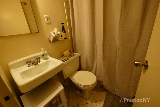Foto del edificio - 207 E 29th St