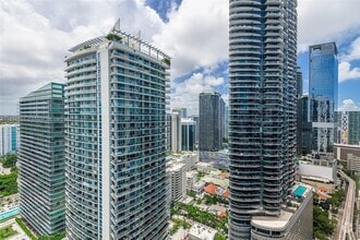 Building Photo - 1080 Brickell Ave