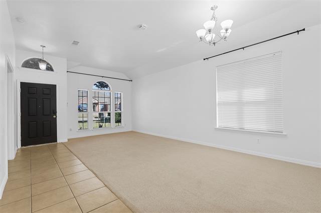 Building Photo - 1420 Meadowlakes Dr
