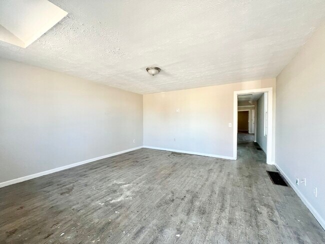 Foto del edificio - 2616 Duncan St