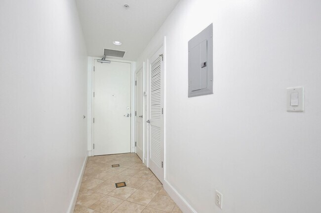 Foto del edificio - Modern 1/1 Condo in the Heart of Orlando –...