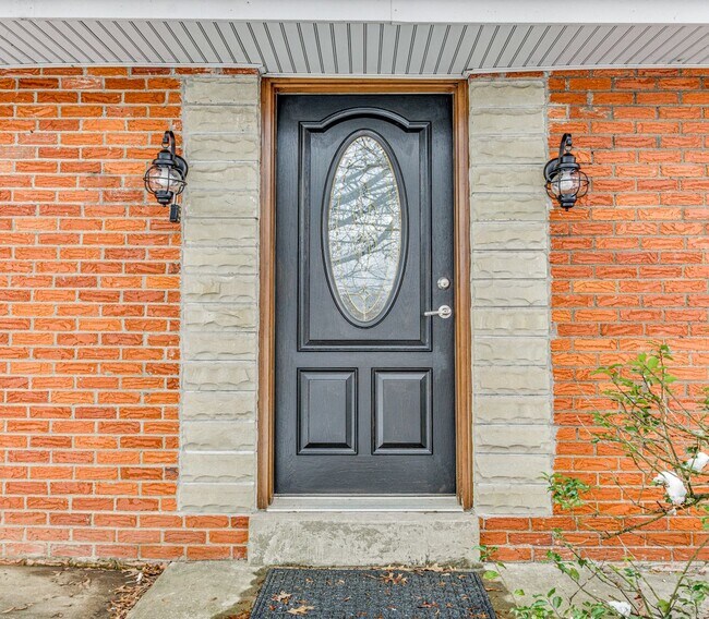 Foto del edificio - FULLY UPDATED 3 BEDROOM IN BALDWIN!! AVAIL...