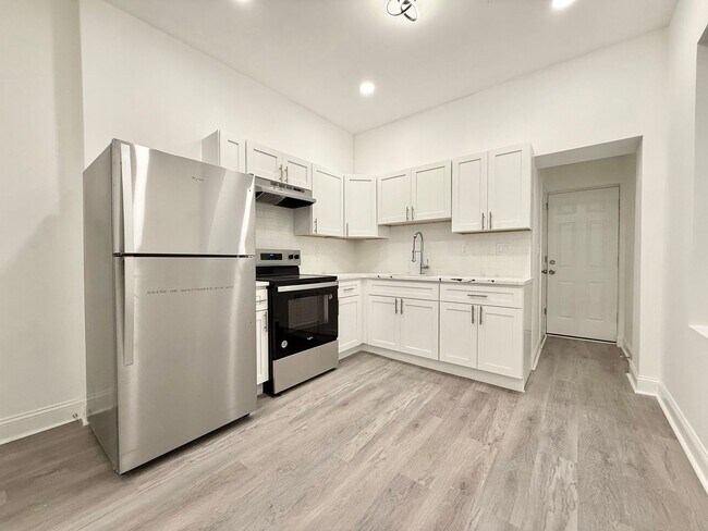 Foto del edificio - Recently Renovated 3-Bed, 2-Bath Home in W...