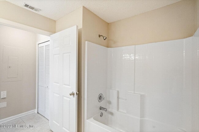 Building Photo - 9627 Belda Way