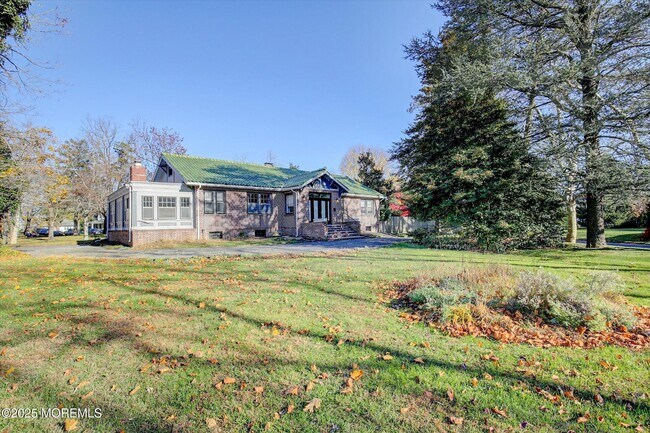 Foto del edificio - 589 Westwood Ave