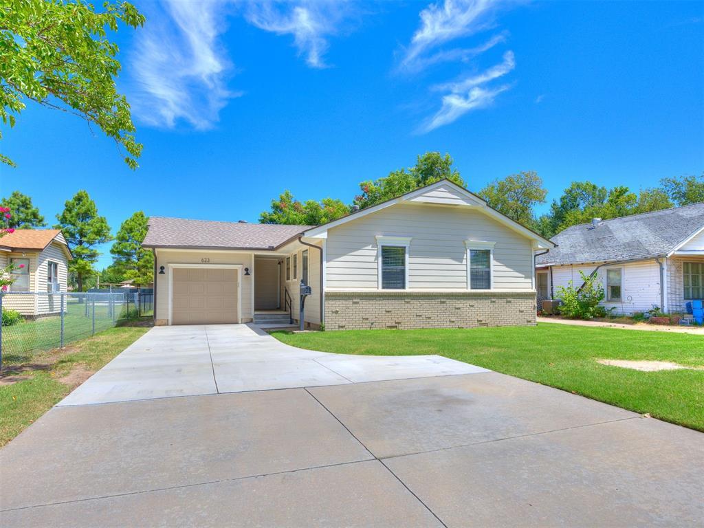 Foto principal - 623 Nebraska St