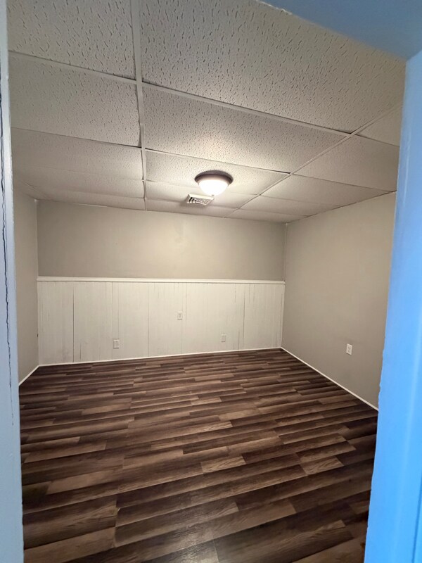 Foto del edificio - 137 W Front St