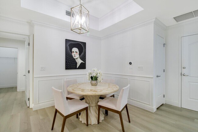 Foto del edificio - 801 S Olive Ave