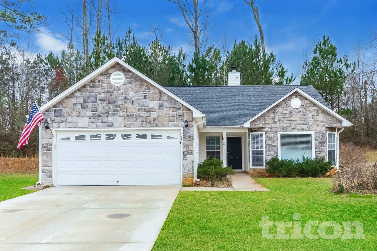 Primary Photo - 222 Whistle Way