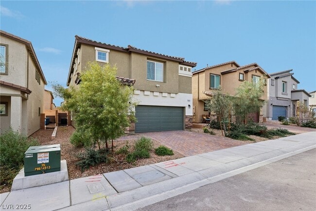 Building Photo - 10971 Meridian Flds Ave